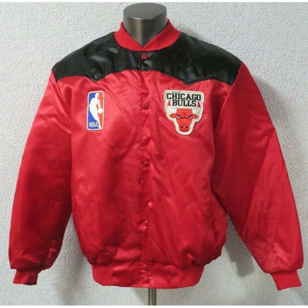 Reworked Vintage Chicago Bulls Satin Bomber Jacket 90s Red Black XL